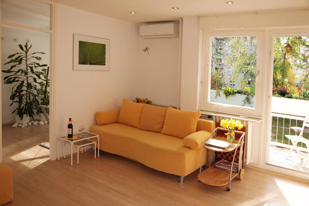 Apartment Spacious Liman Нови Сад Екстериор снимка